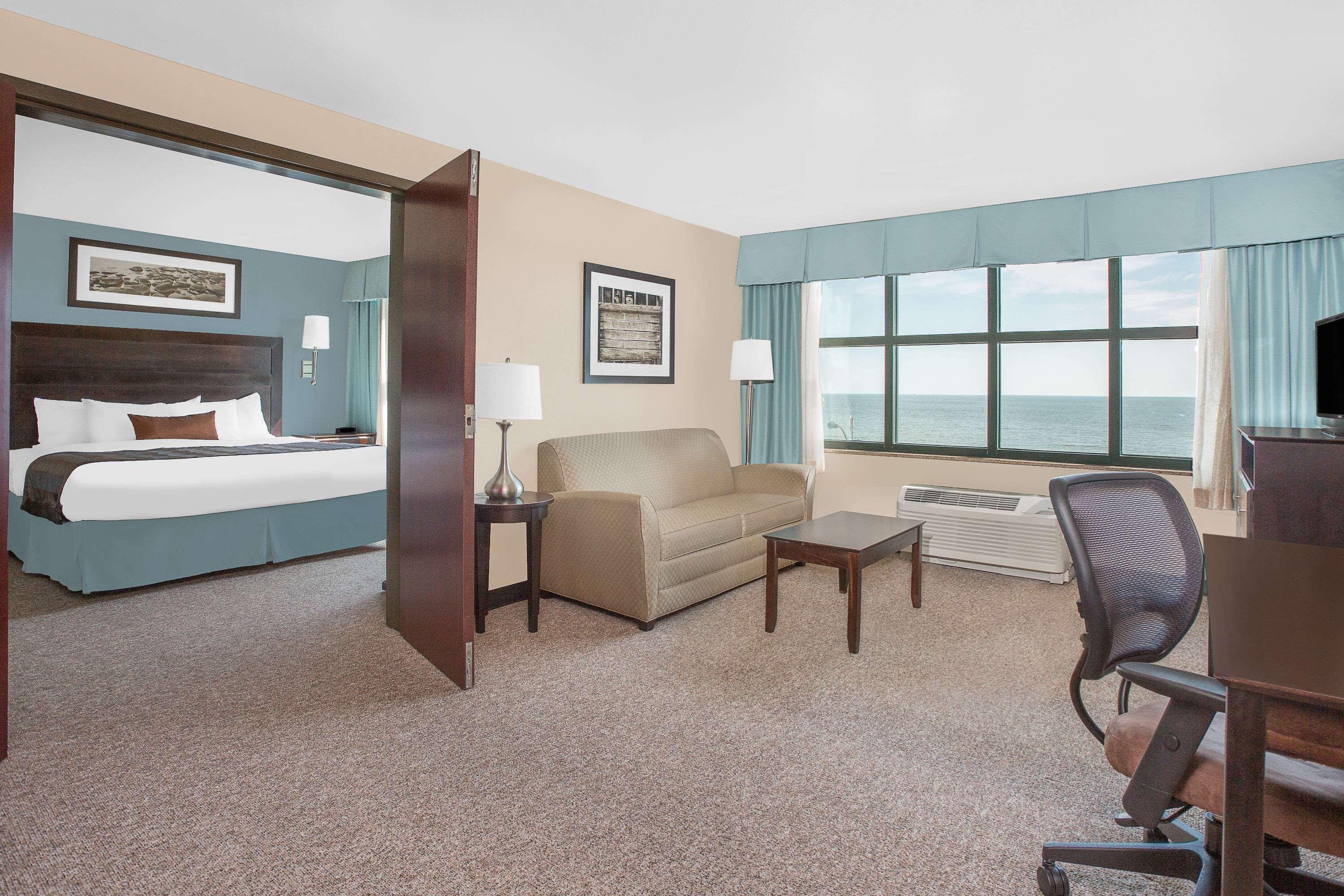 Holiday Inn Express - Gulfport Beach By Ihg Eksteriør bilde